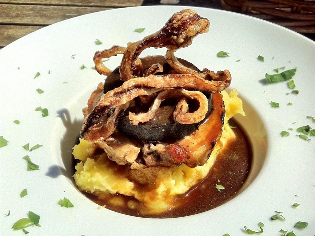 מרלבורו The Lamb Inn מראה חיצוני תמונה